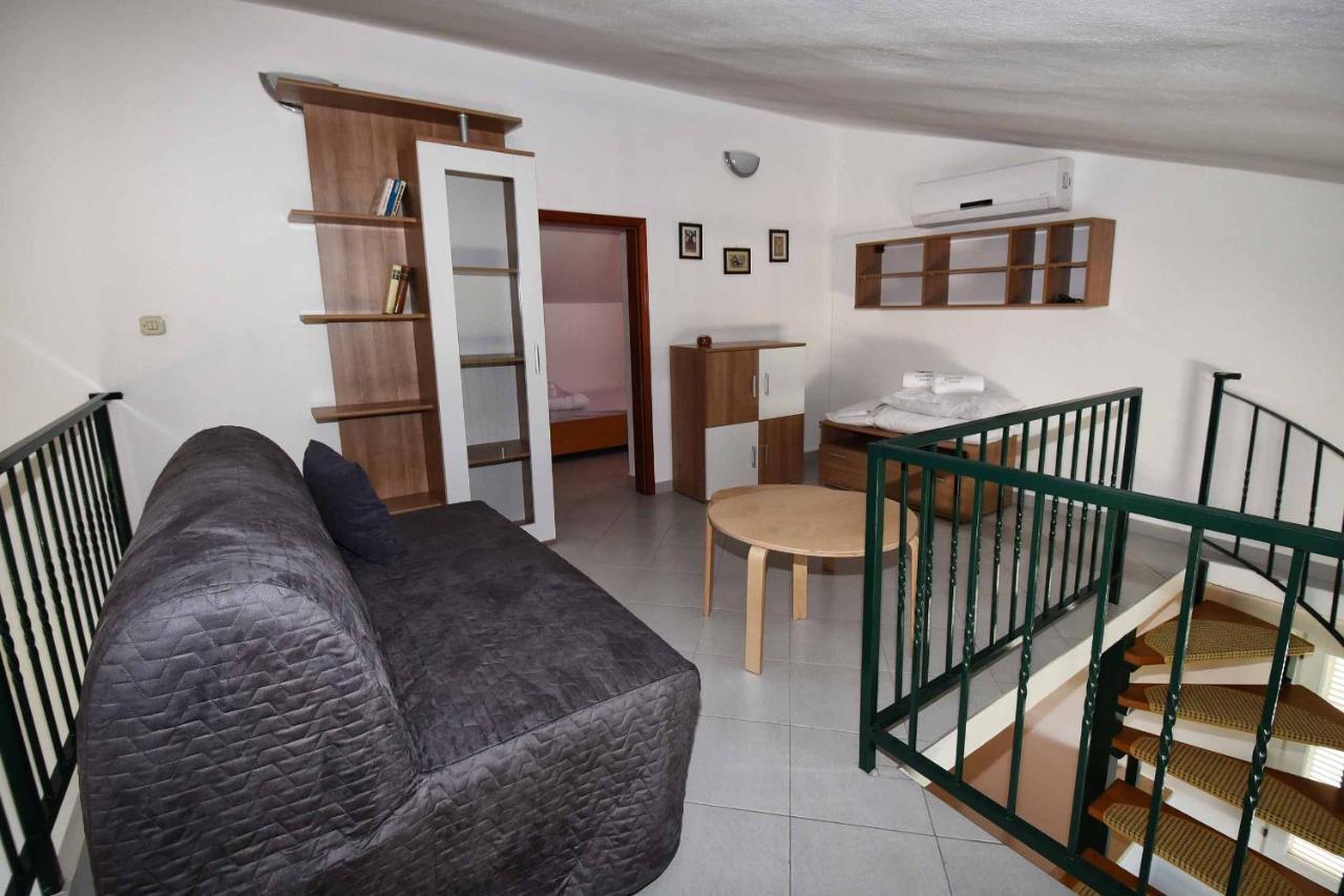 Wish Apartments ポレッチ エクステリア 写真